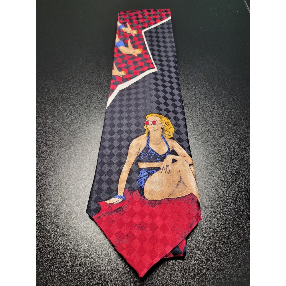 Christian Dior Mens Necktie Red Black Geometric Pinup Silk 4x58 Excellent